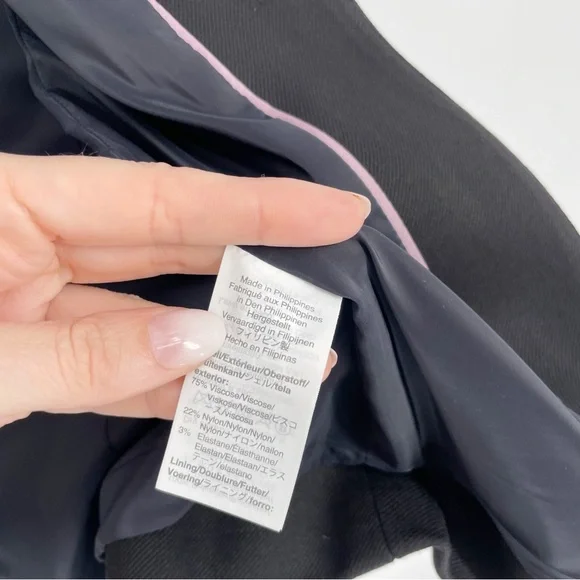 J. CREW 365 Black Going Out Blazer Open Front Minimalist Office Size 4 Petite - Picture 10 of 13